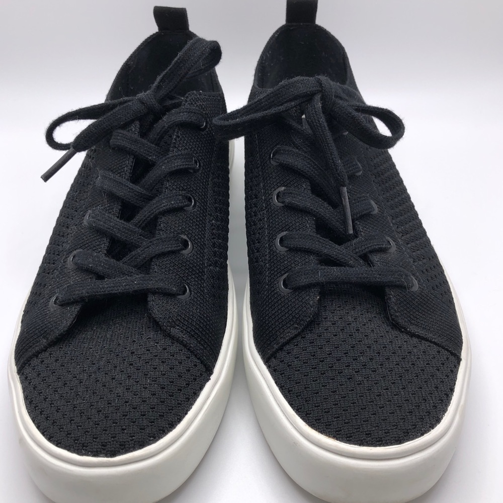 Marc Fisher Black Mesh Deck Shoes Lace Up Sneakers Size 7M - Picture 3 of 7